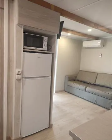 Campsite Camping-bungalows Altomira