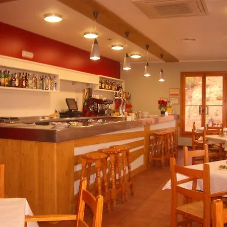 Camping-bungalows Altomira 3* Navaixes