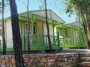 Camping-bungalows Altomira 3* Navaixes