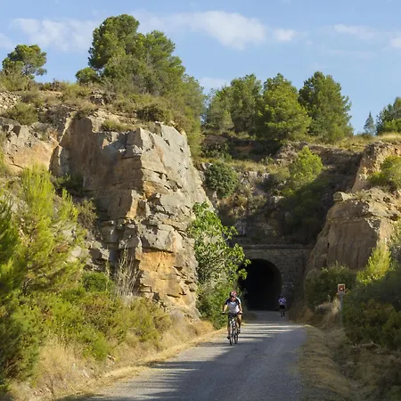 Camping-bungalows Altomira Camping