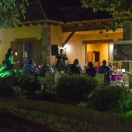 Camping-bungalows Altomira 3* Navajas